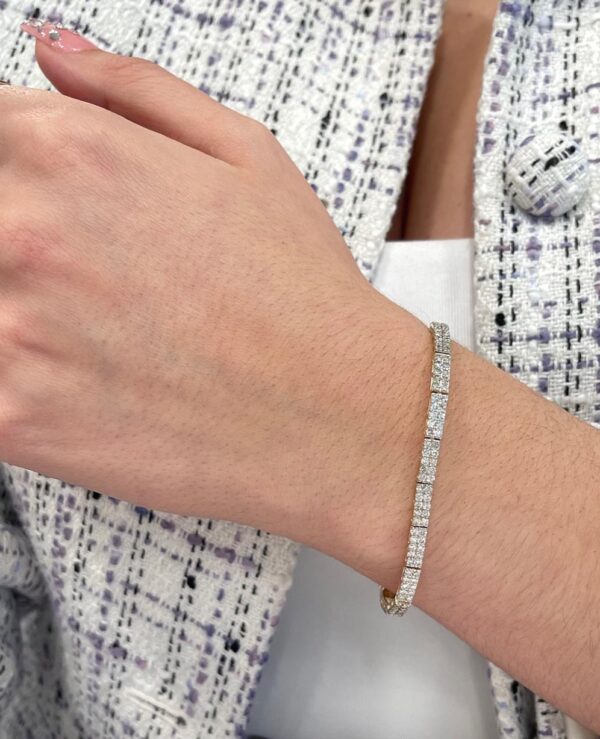 3.60 Carat TW Canadian Diamond Double Row Tennis Bracelet in Yellow Gold - Image 2