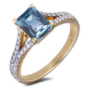 Blue Topaz and Canadian Diamond Ring in Yellow Gold