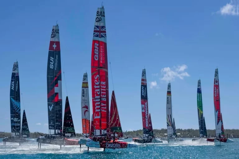 corners world of rolex sailgp m126333 00222301es001xl