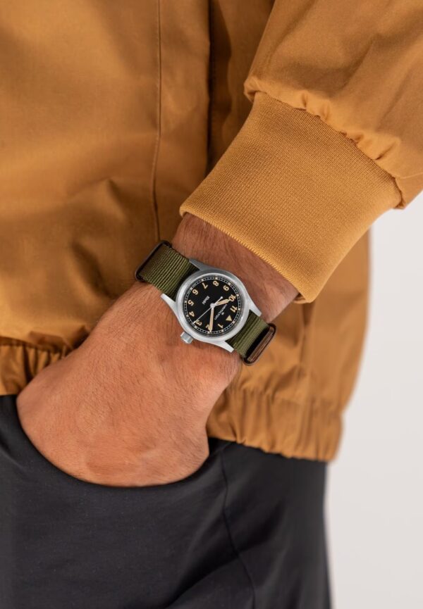Hamilton Khaki Field Quartz 33mm H69301930