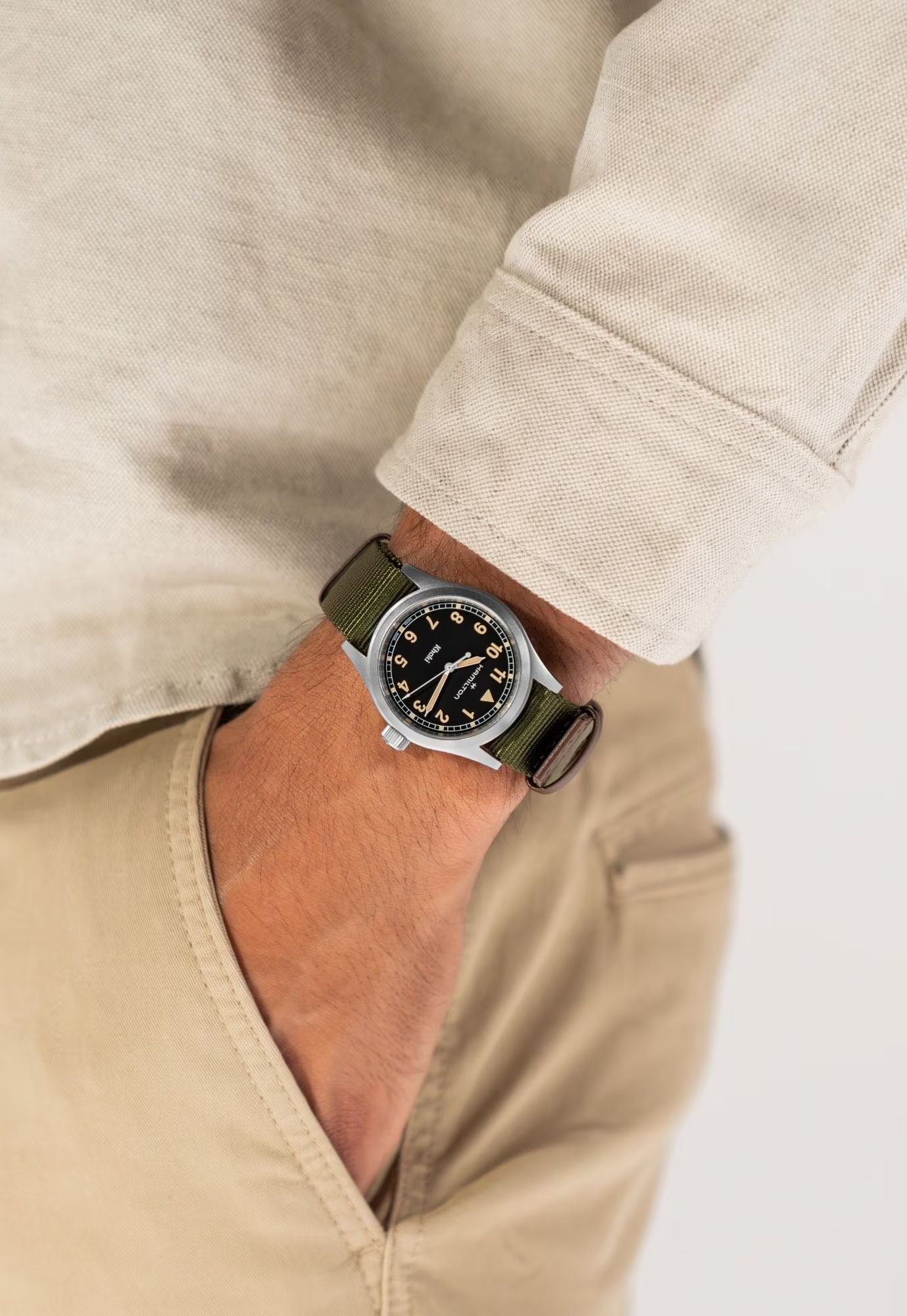 Hamilton Khaki Field Quartz 38mm H69401930