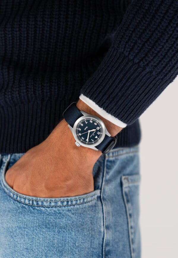 Hamilton Khaki Field Quartz 38mm H69401940