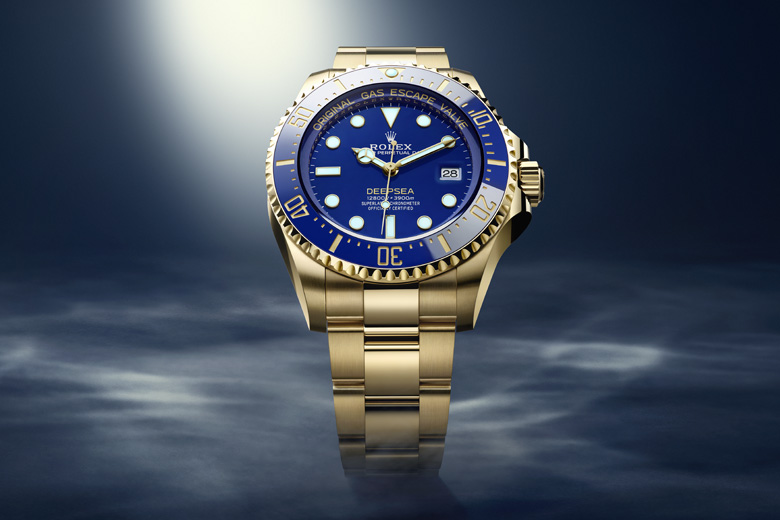 rolex deepsea cover m136668LB 0001 2312jva 001 rvb portrait