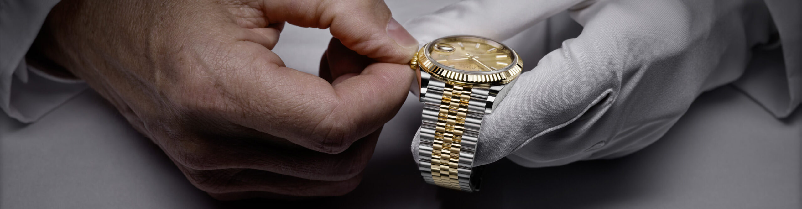 rolex servicing cover sav 1910dh 001 landscape scaled 1