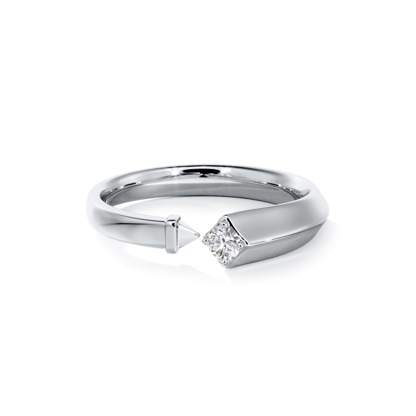 De Beers Forevermark Diamond Avaanti™ Closed Ring in 18K White Gold