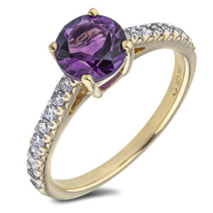Amethyst and Canadian Diamond Ring in Yellow Gold