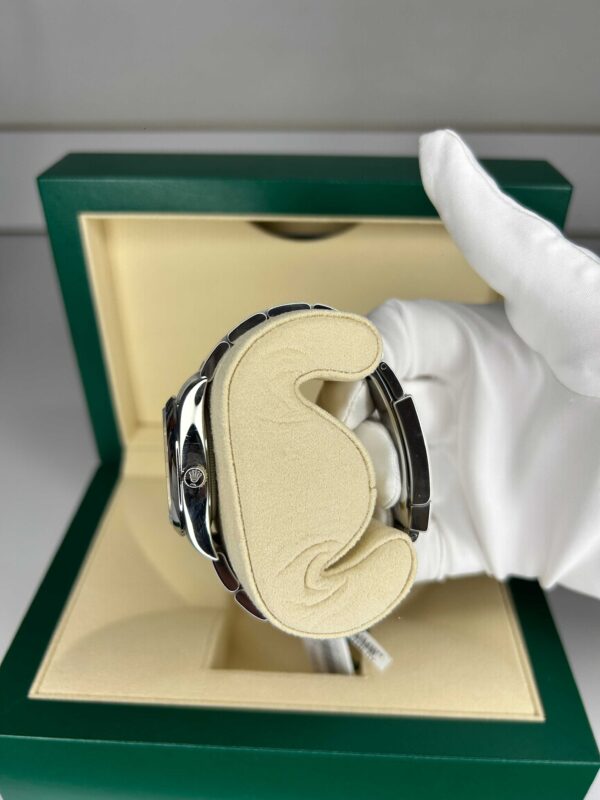 ROLEX Oyster Perpetual 34 - Pre Owned