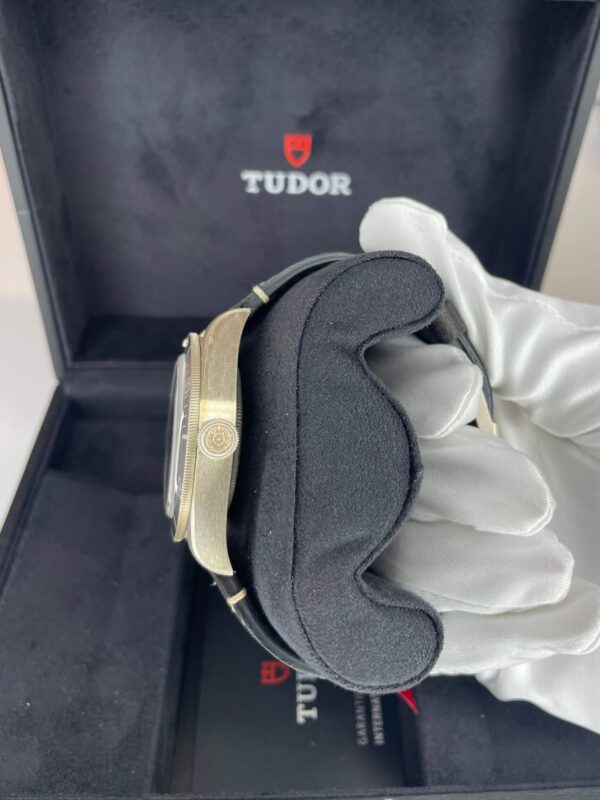 TUDOR Black Bay Fifty-Eight 925 M79010SG - Pre Owned