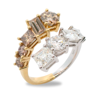 Polar Bear Canadian and De Beers Forevermark Diamond Mosaic Crossover Ring in 18K Gold