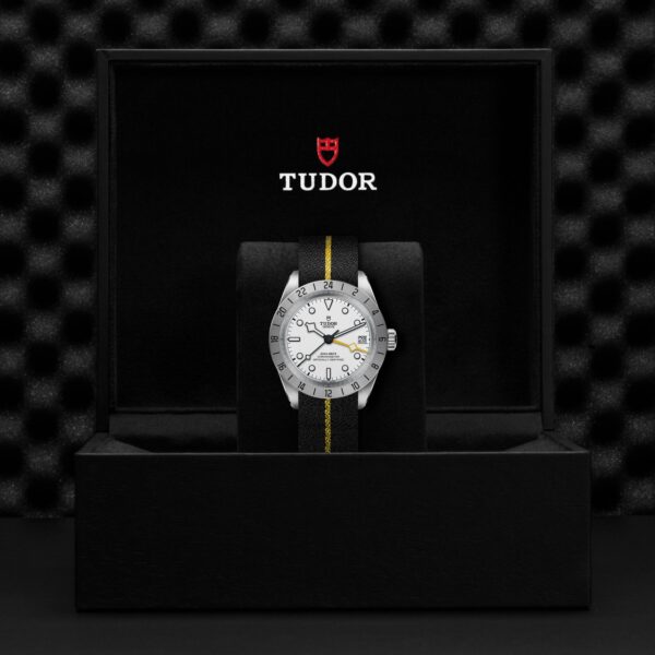 TUDOR Black Bay Pro 39mm Steel Case, Opaline Dial M79470-0005 - Image 3
