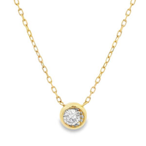 Canadian Diamond Bezel Set Pendant in Yellow Gold