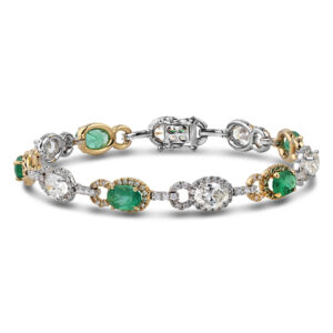 Emerald and De Beers Forevermark Diamond Tennis Bracelet in 18K Gold