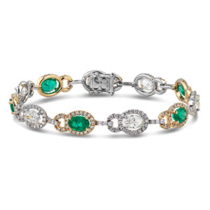 De Beers Forevermark Diamond and Emerald Tennis Bracelet in 18K Gold