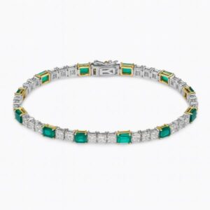 Princess Cut Diamond and Emerald Tennis Bracelet in 18K Gold