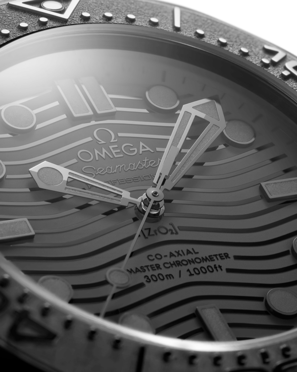 Omega Seamaster Diver 300M Co-Axial Master Chronometer 43.5 mm 210.92.44.20.01.003 - Image 3